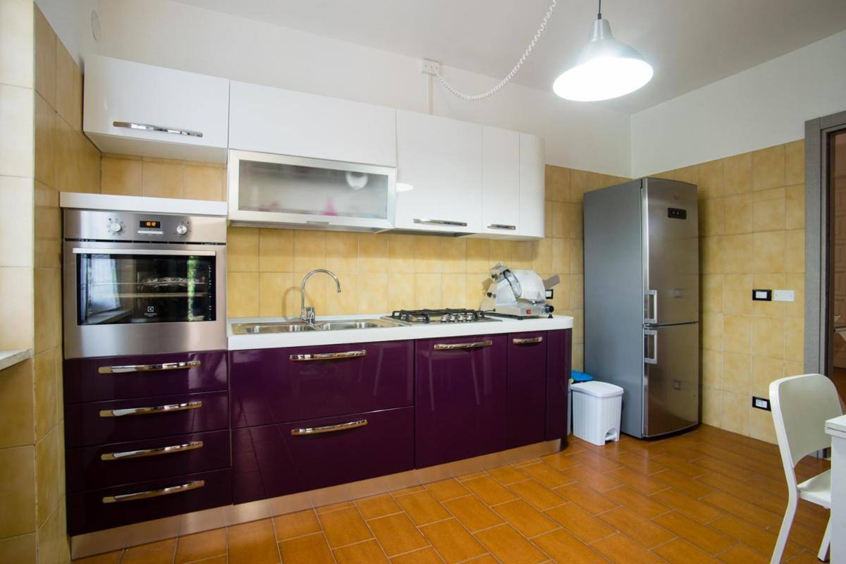 B&B Zac House โตยราโน ภายนอก รูปภาพ